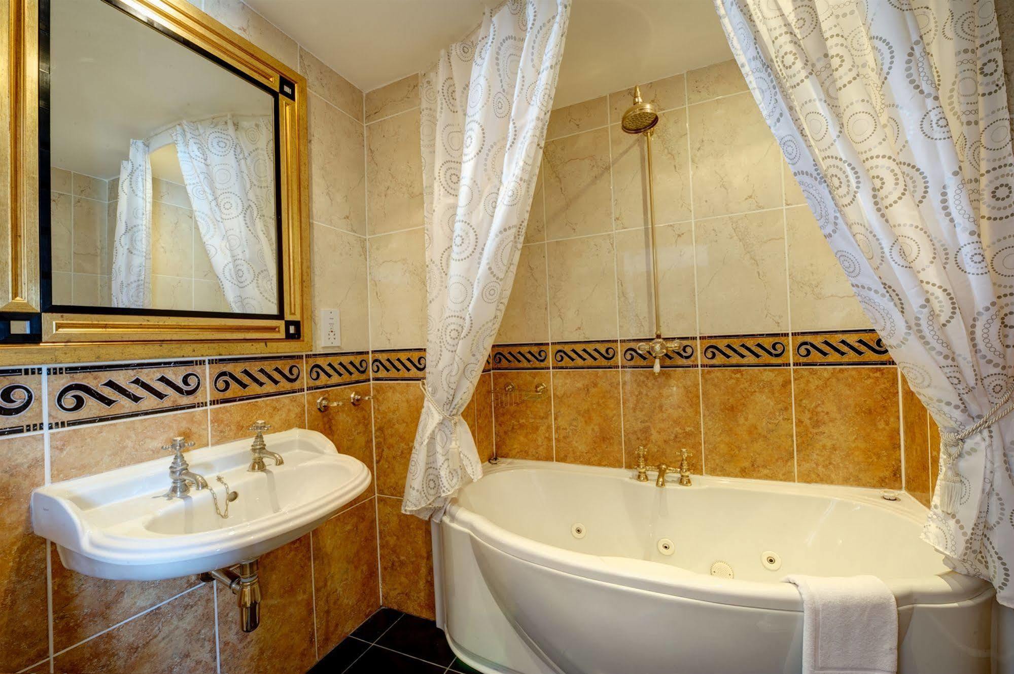 Hotel Clough Manor Denshaw Zewnętrze zdjęcie